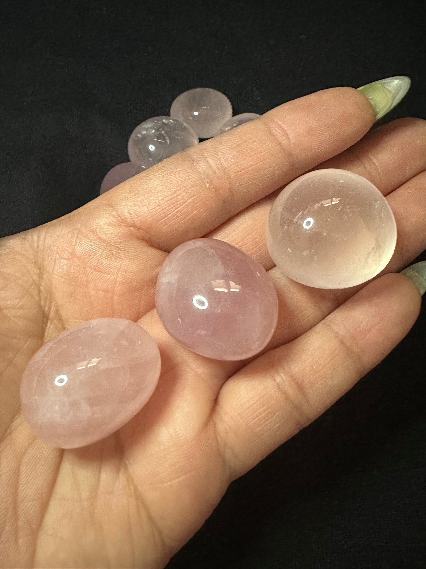 rose quartz tumble