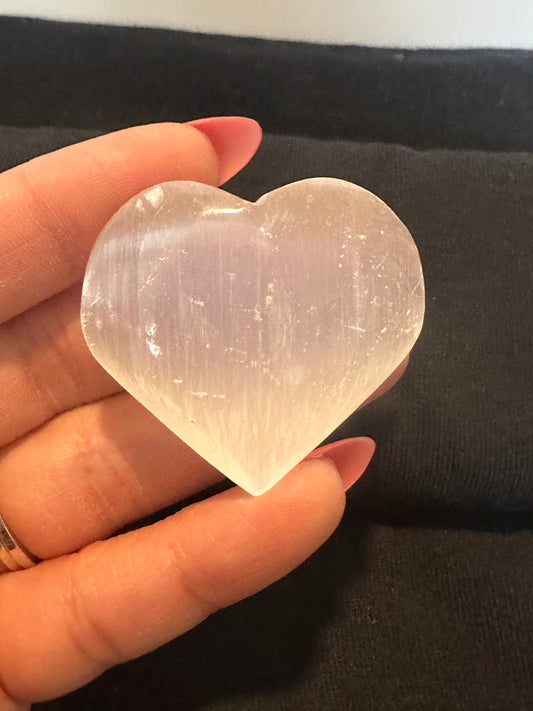 selenite small heart