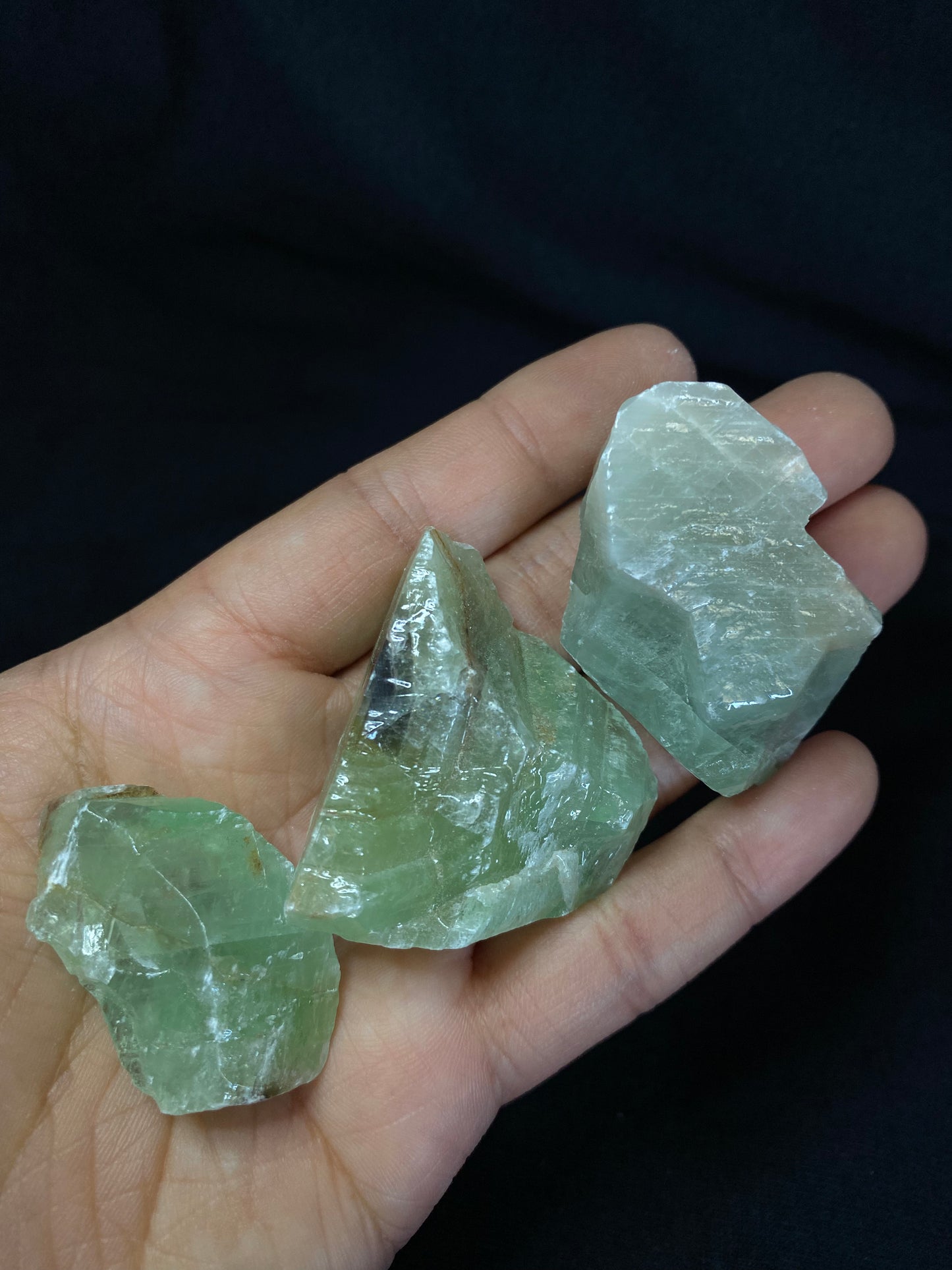 raw green calcite